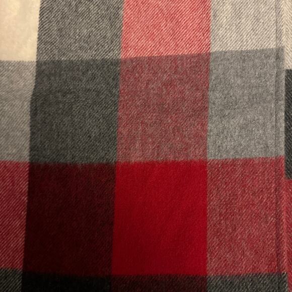 NWT The woollen market, Ireland LAMBSWOOL CHECK BLANKET/ CAPE /SCARF - Picture 9 of 16